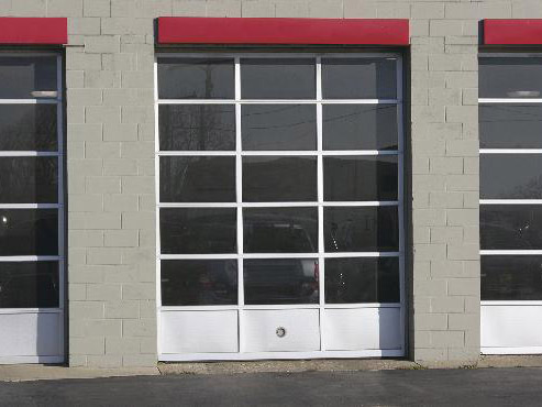 Read more about the article Full-view Sectional Doors